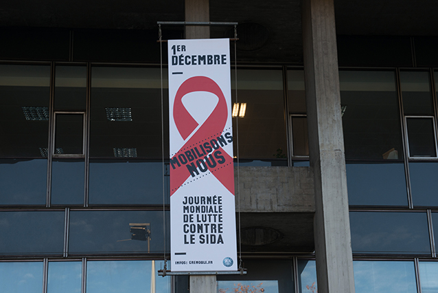 Vendredi 21 novembre 2014 Sidaction. Hôtel de Ville. © Alain FISCHER 2014, Ville de Grenoble.