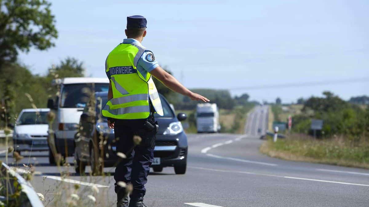 la nouvelle est tombée pour 560.000 automobilistes qui ne pourront plus rouler avec ces véhicules en 2025