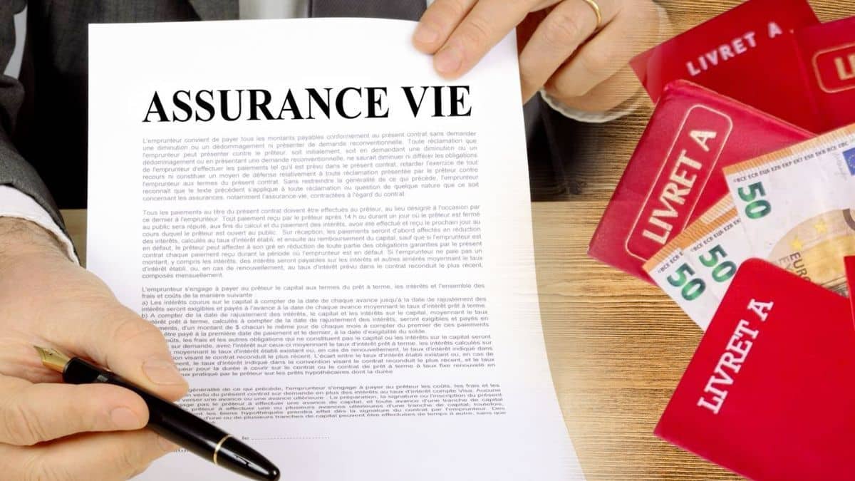 mauvaise nouvelle votre assurance vie et votre livret a bientôt dans le viseur du fisc, les solutions