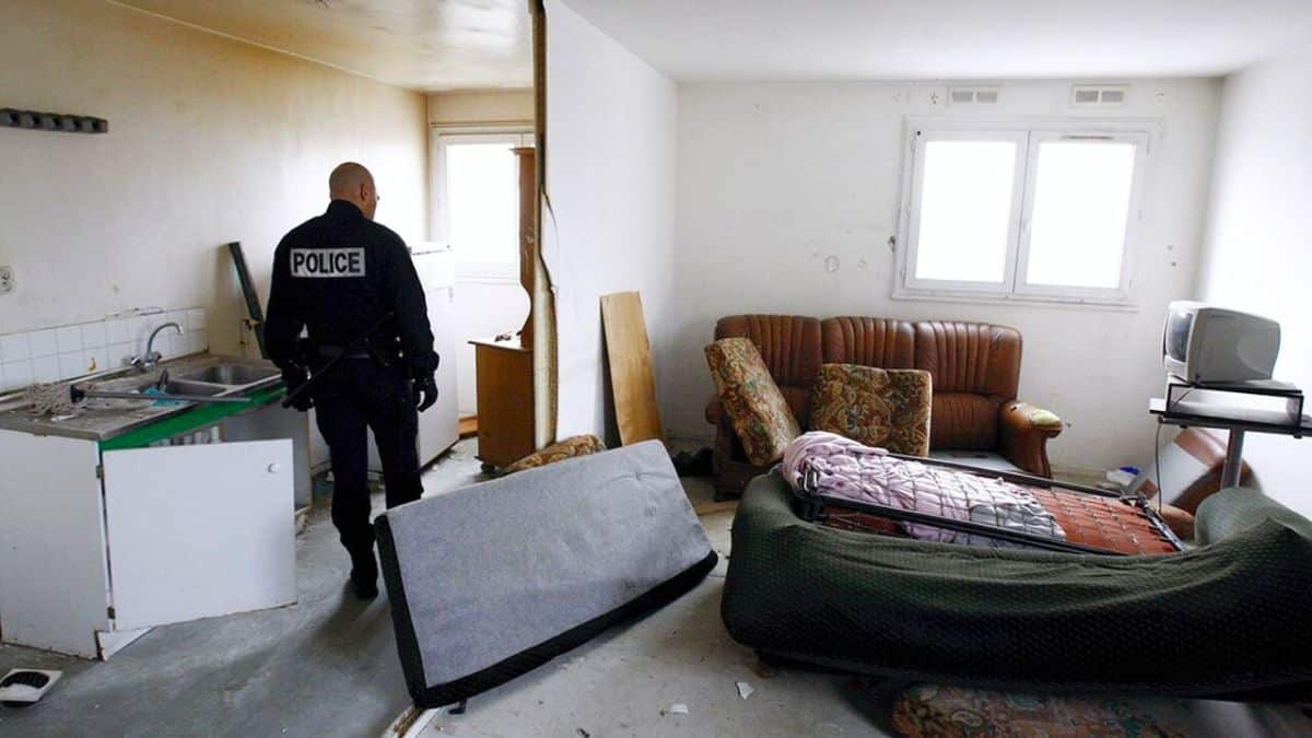 c'est définitif fin des squatteurs en france, une nouvelle loi entre en vigueur en avril 2025
