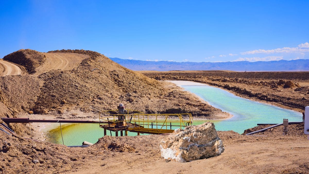 un gisement de lithium de 600 milliards d'euros vient d'être découvert, l'humanité sur le point de changer