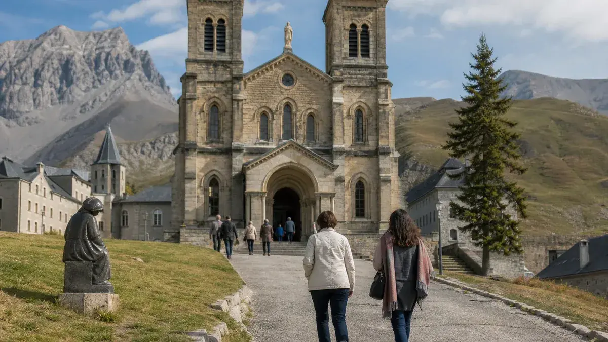 Notre-Dame de La Salette : histoire du sanctuaire, récit de l’apparition et accès