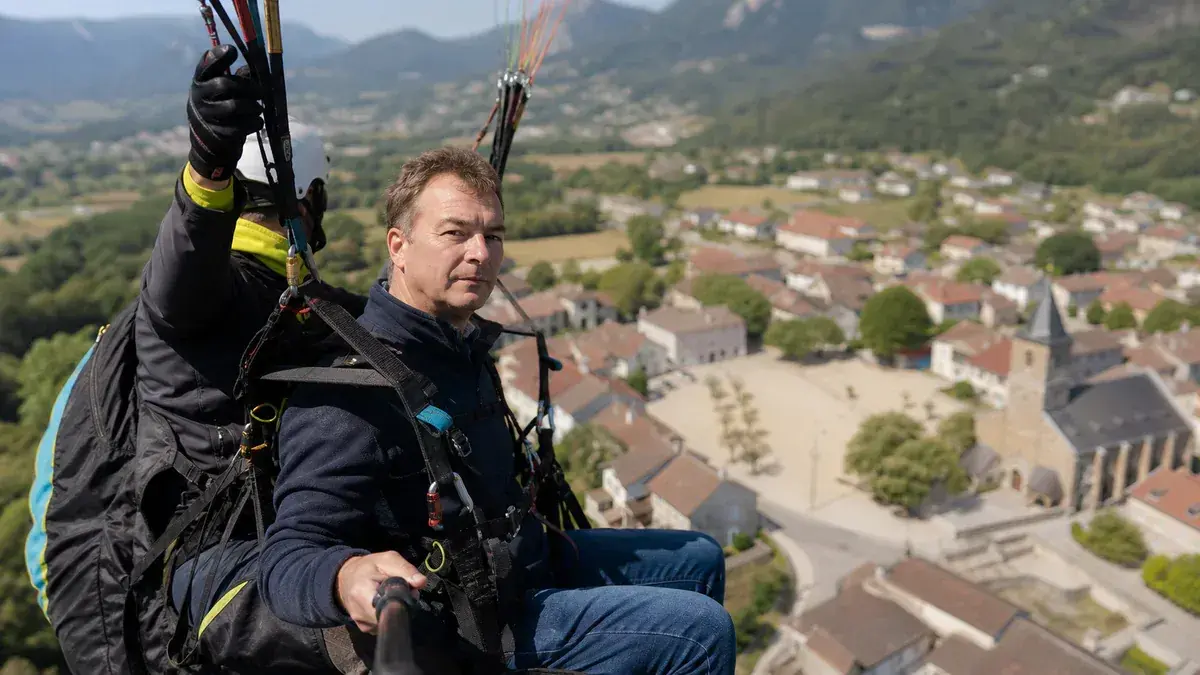 Parapente à Saint-Hilaire-du-Touvet : baptêmes, tarifs, durée des vols et réservation